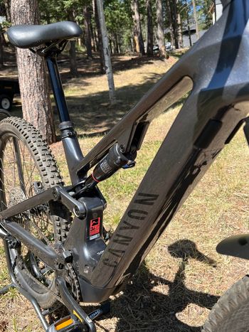 Used Canyon Neuron:ONfly CF 7 2025 2025 Mountainbike, Light Gray, 29 — image 18 of 20