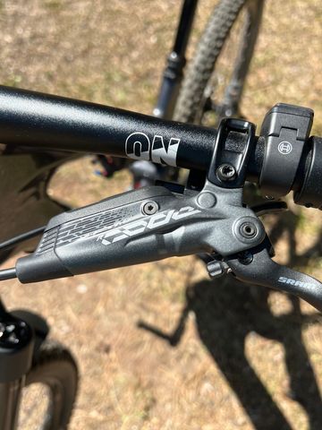 Used Canyon Neuron:ONfly CF 7 2025 2025 Mountainbike, Light Gray, 29 — image 8 of 18
