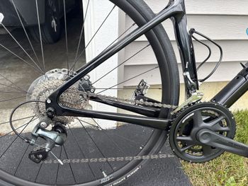 Used Cannondale Synapse Carbon 4 2023 2023 Road & Gravel, Black — image 3 of 5