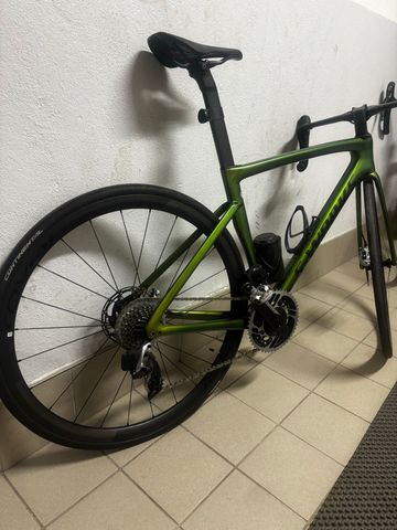 Used Specialized S Works Custom SRAM Red eTap AXS 2021 Road & Gravel, Green — image 6 of 6