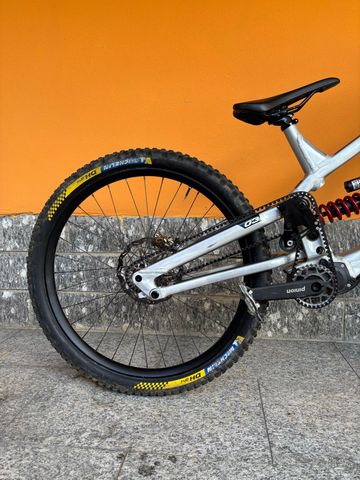 Used Zerode Custom Other 2026 Mountainbike, Light Gray — image 3 of 7