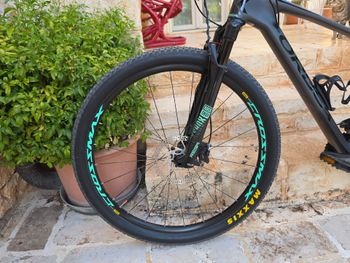 Used Orbea ALMA M50 2024 2024 Mountainbike, Black, 29 — image 5 of 7