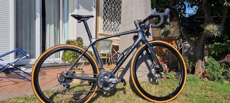Used Giant TCR Advanced Pro Disc 0 Di2 2023 2023 Road & Gravel, Blue — image 6 of 10