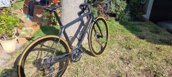 Used Giant TCR Advanced Pro Disc 0 Di2 2023 2023 Road & Gravel, Blue — image 2 of 10