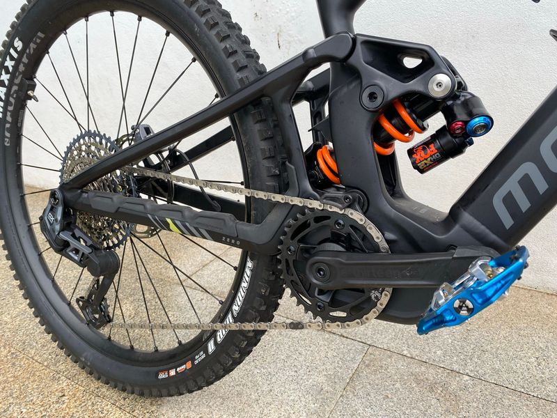 Mondraker SLY RR 2025 2025 Mountainbike de segunda mano, Negro — imagen 4 de 4