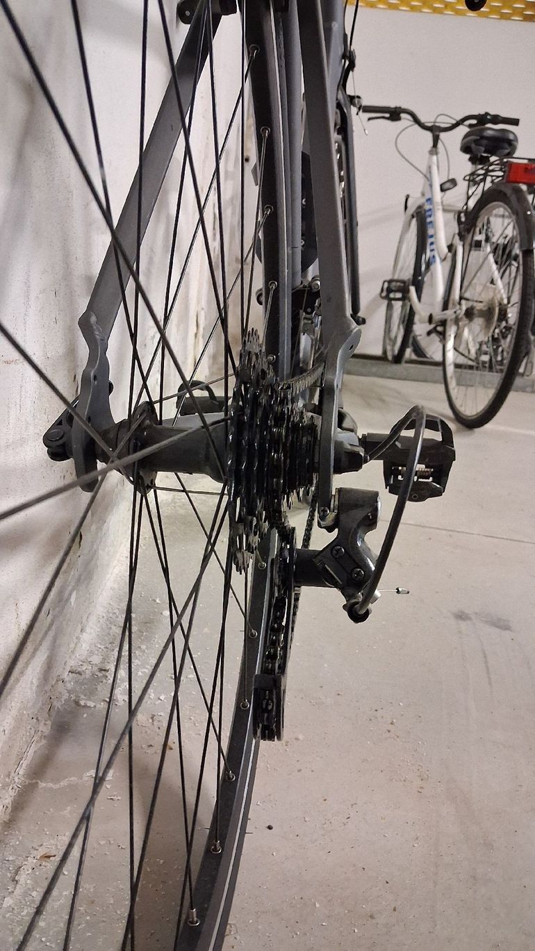 Used TRIBAN RC120 Road Bike 2020 2020 Road & Gravel, Black — image 5 of 6