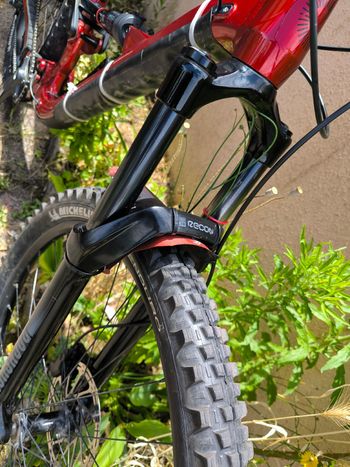 Použité Cannondale Habit 4 2024 2024 Mountainbike — obrázek 3 z 8