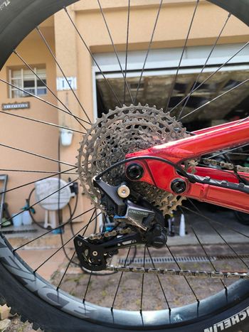 Použité Cannondale Habit 4 2024 2024 Mountainbike — obrázek 5 z 8