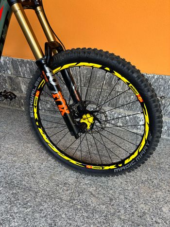 Used Scott Gambler 710 2019 2019 Mountainbike, Green — image 4 of 6