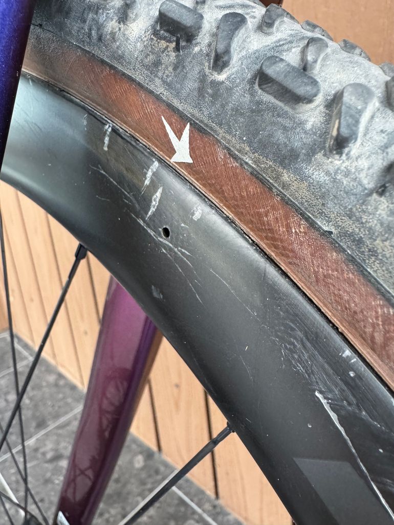 Used Canyon Inflite CF SL 5 2025 2025 Road & Gravel, Purple — image 9 of 11