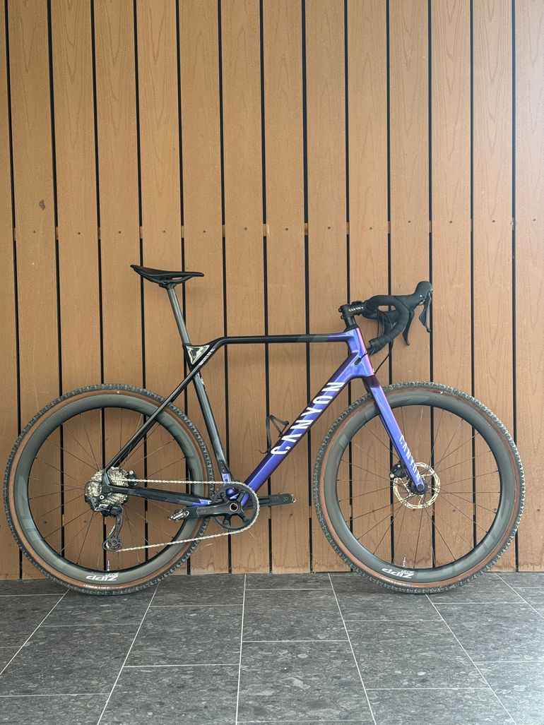 Used Canyon Inflite CF SL 5 2025 2025 Road & Gravel, Purple — image 1 of 11
