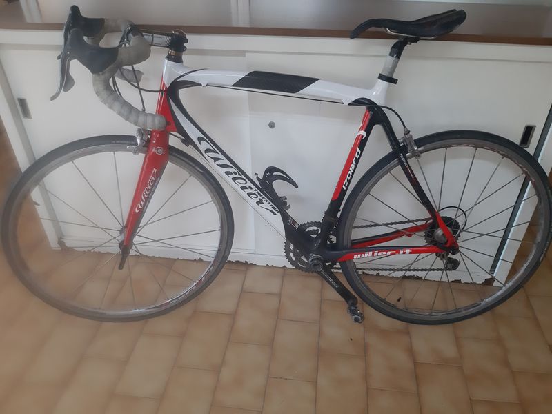 Used Wilier Izoard Xp 2014 Road & Gravel, Red — image 1 of 4