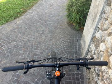 KTM Ultra Shimano Deore LX 2017 Mountainbike usato, Nero — immagine 7 di 8