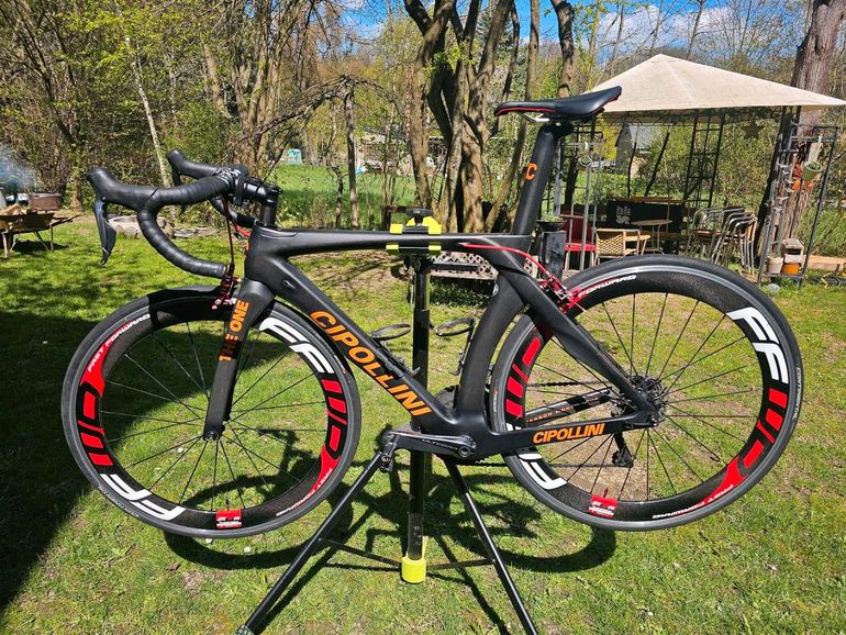Used Cipollini Aerorad RB1K 2018 2018 Road & Gravel, Black — image 1 of 5