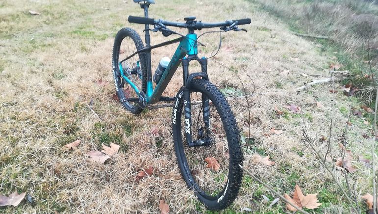 Used Lee Cougan Custom Shimano Deore XT 2023 Mountainbike, Green — image 10 of 11