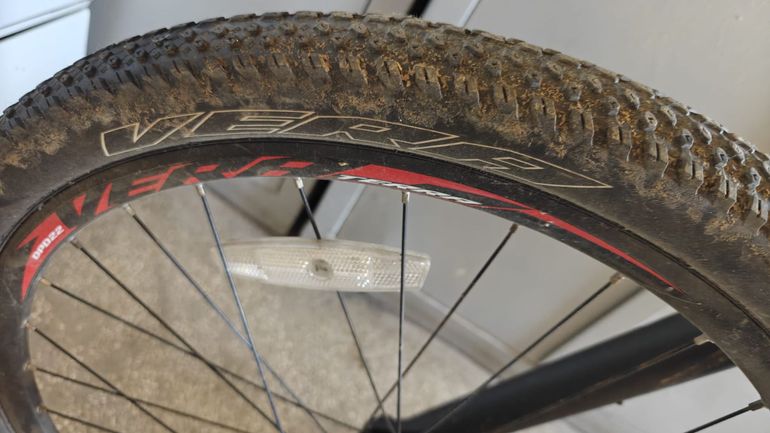 Used Fuji Nevada Shimano Altus 2014 Mountainbike, Black — image 7 of 7