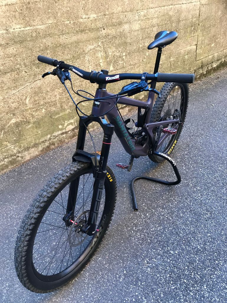 Used Santa Cruz Nomad S / Carbon C / 27.5 2020 2020 Mountainbike, Purple, 27.5 — image 1 of 15