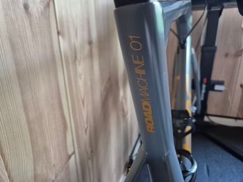 Used BMC Roadmachine Shimano Ultegra 2019 Road & Gravel, Light Gray — image 6 of 9