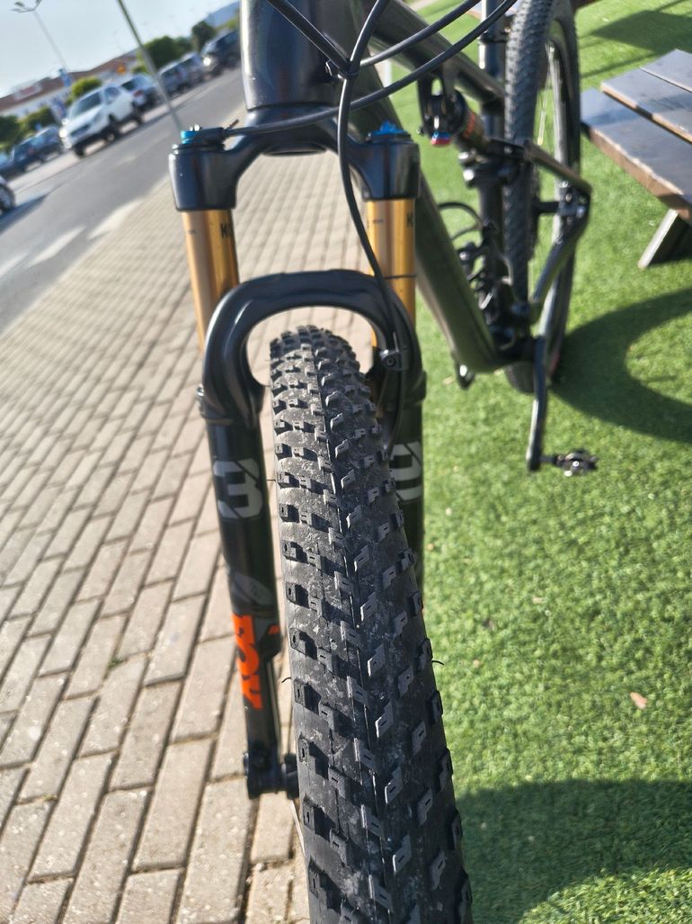 Used Specialized Epic SRAM XX1 Eagle AXS 2022 Mountainbike, Black — image 12 of 13