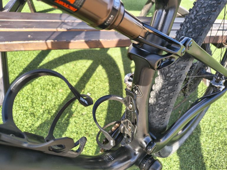 Used Specialized Epic SRAM XX1 Eagle AXS 2022 Mountainbike, Black — image 8 of 13