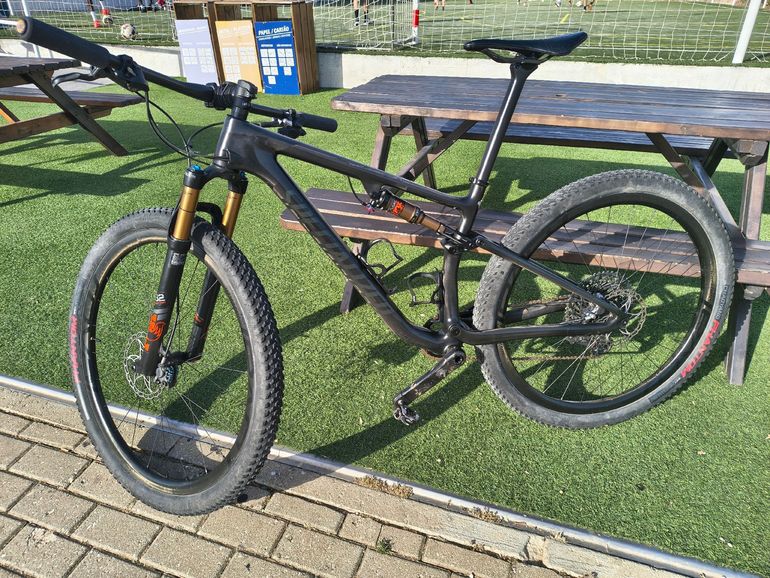 Used Specialized Epic SRAM XX1 Eagle AXS 2022 Mountainbike, Black — image 2 of 13