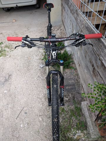 Tweedehands Scott 710 Shimano Deore XT 2017 Mountainbike — afbeelding 7 van 8
