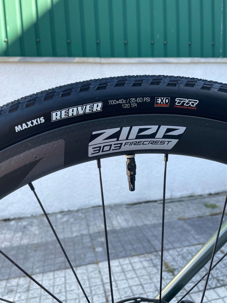 Used Canyon Grail CF SLX 8 AXS 2024 2024 Road & Gravel, Light Gray — image 36 of 37