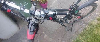 Used B’TWIN Rockrider Campagnolo Centaur 2016 Mountainbike, Black — image 3 of 3