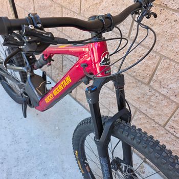 Used Rocky Mountain Instinct Powerplay Alloy 50 2022 2022 Mountainbike, Red, 29 — image 4 of 25