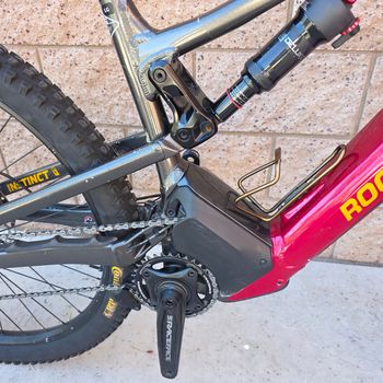 Used Rocky Mountain Instinct Powerplay Alloy 50 2022 2022 Mountainbike, Red, 29 — image 8 of 25
