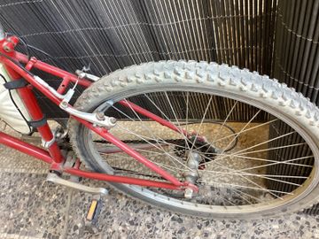 Used Dartmoor Black Star 2000 Mountainbike, Red — image 3 of 3
