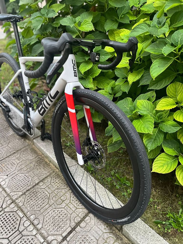 Used BMC Kaius 01 TWO 2026 2026 Road & Gravel, White — image 4 of 11