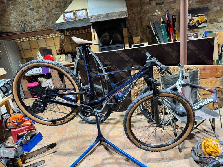 Used Scott Spark RC Comp 2023 2023 Mountainbike, Blue, 29 — image 3 of 3