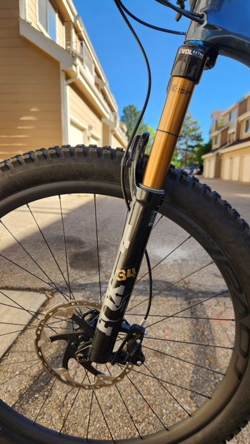 Used Specialized Stumpjumper Pro 2021 2021 Mountainbike, Blue, 29 — image 8 of 13