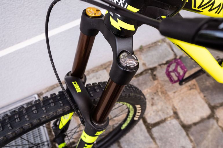 Używany Commencal Meta AM V4 2015 Origin 650B Limited Edition 2015 Mountainbike — zdjęcie 22 z 24