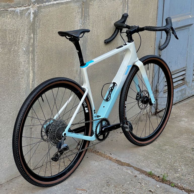 Used 3T BMW GRAVEL ELECTRIC 2025 2025 Road & Gravel, Blue — image 5 of 11
