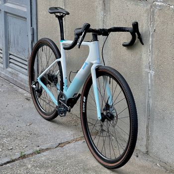 Used 3T BMW GRAVEL ELECTRIC 2025 2025 Road & Gravel, Blue — image 3 of 11