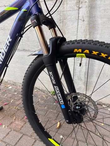 Gebrauchtes ROCKRIDER 540 Mountain Bike Microshift AdventX 2022 Mountainbike, Blau, 27, 5 (650B) — Bild 8 von 15