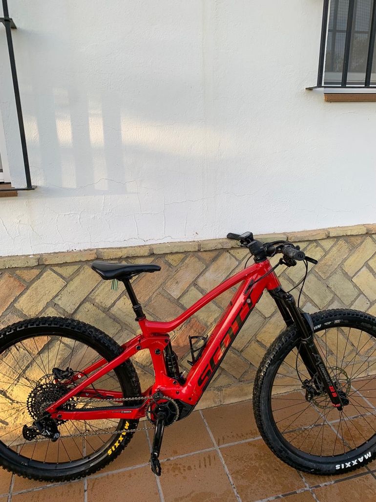 Used Scott Contessa Strike eRIDE 930 2023 2023 Mountainbike, Red, 29 — image 1 of 7