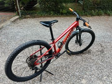 Tweedehands Specialized Rockhopper Elite 27.5 2022 2022 MTB