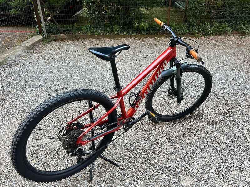 Specialized Rockhopper Elite 27.5 2022 2022 MTB d'occasion