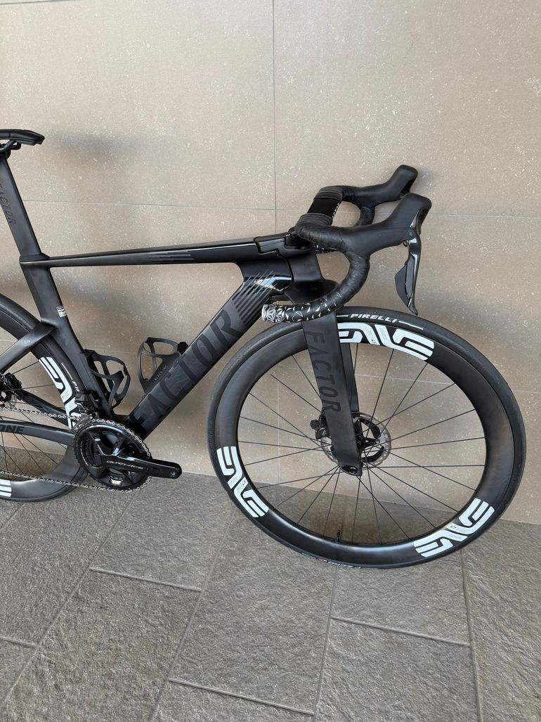 Factor ONE - Shimano Dura-Ace 2026 2026 Road & Gravel d'occasion — image 3 sur 15