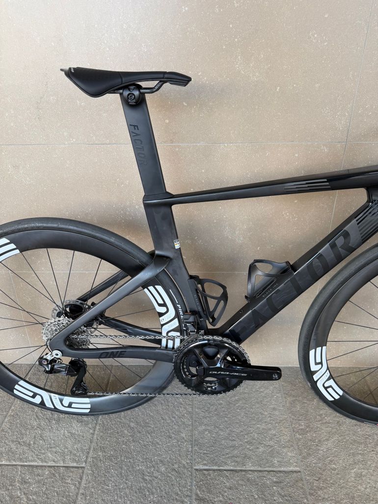 Factor ONE - Shimano Dura-Ace 2026 2026 Road & Gravel d'occasion — image 4 sur 15