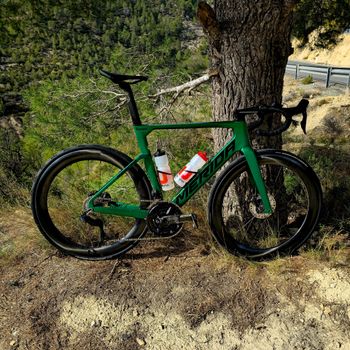 Merida REACTO 8000 2025 2025 Road & Gravel d'occasion — image 2 sur 5