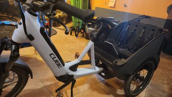 Used CUBE TRIKE FAMILY HYBRID, 1500 2025 2025 Urban, White — image 5 of 5