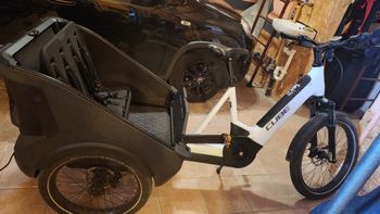 Used CUBE TRIKE FAMILY HYBRID, 1500 2025 2025 Urban, White — image 2 of 5