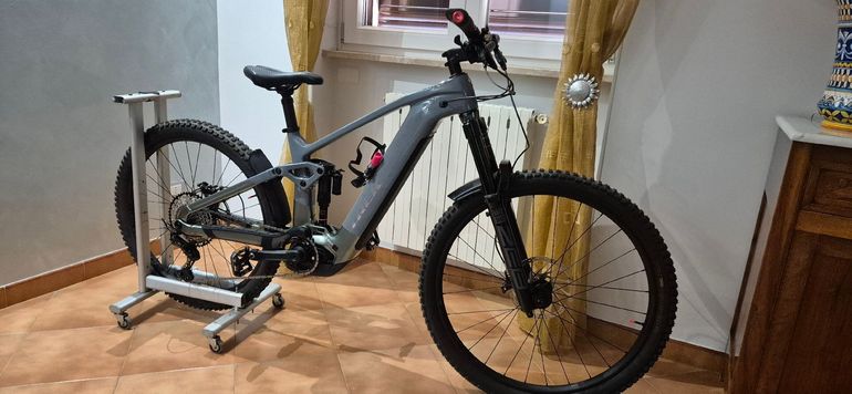 Käytetty Trek Rail+ Shimano Deore XT 2026 Mountainbike — kuva 4 / 8