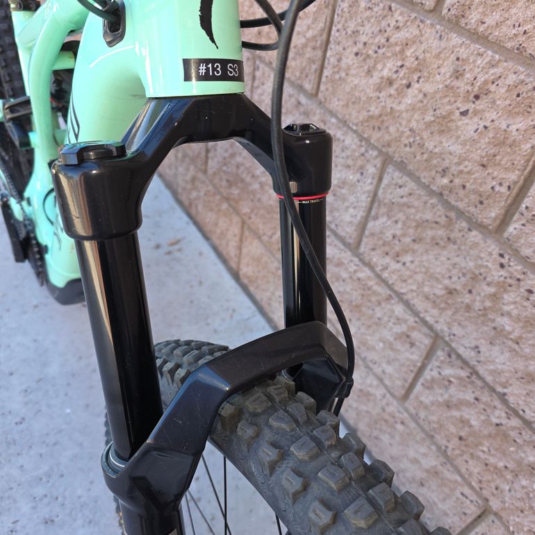 Used Specialized Turbo Levo Alloy 2022 2022 Mountainbike, Green, 29, 27.5 — image 10 of 24