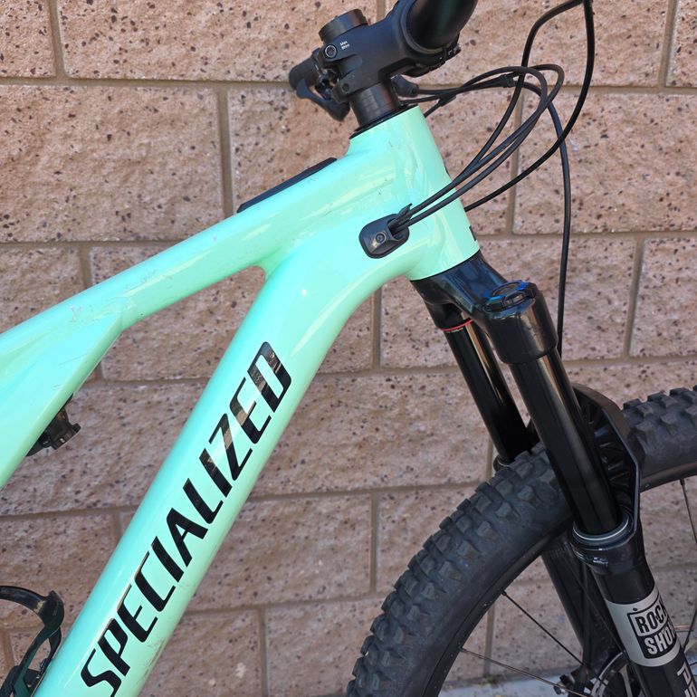 Used Specialized Turbo Levo Alloy 2022 2022 Mountainbike, Green, 29, 27.5 — image 3 of 24
