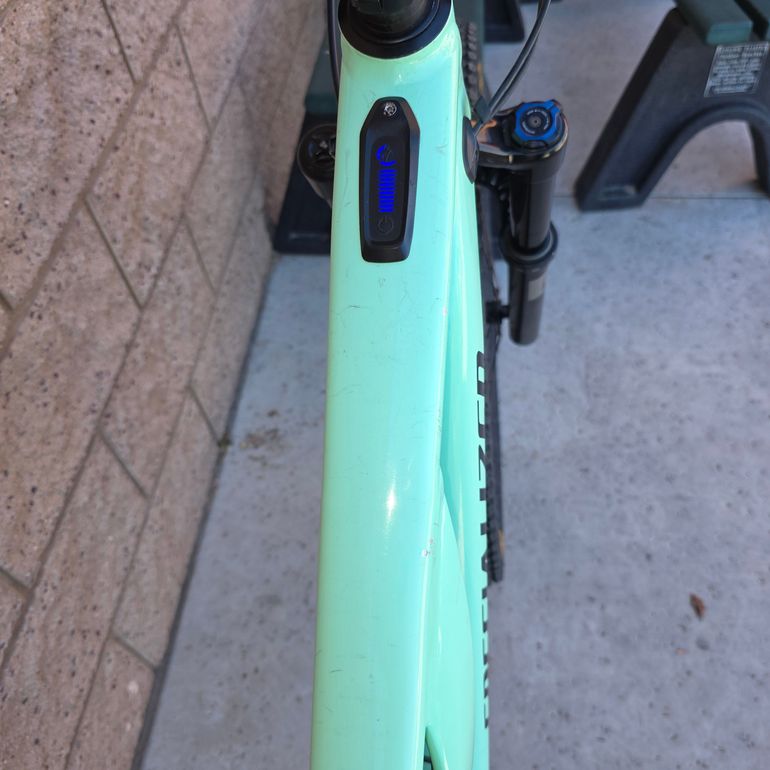 Used Specialized Turbo Levo Alloy 2022 2022 Mountainbike, Green, 29, 27.5 — image 16 of 24